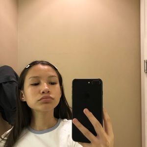 Meet your Posher, Yadira